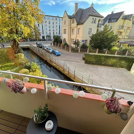 Lilis Mit Balkon *