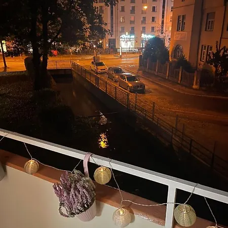Lilis Mit Balkon Augsburgo