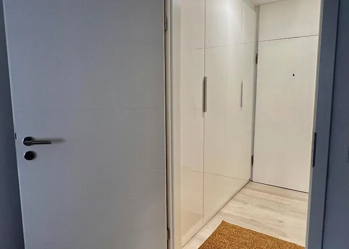 Lejlighed Lilis Mit Balkon Augsburg